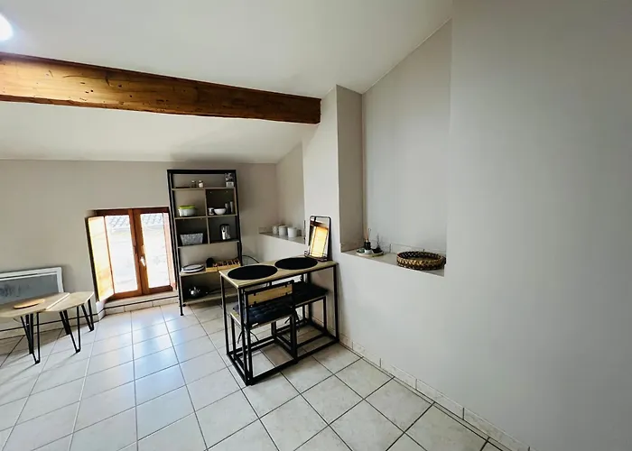 Modernes & Confort A Valence, Drome 아파트