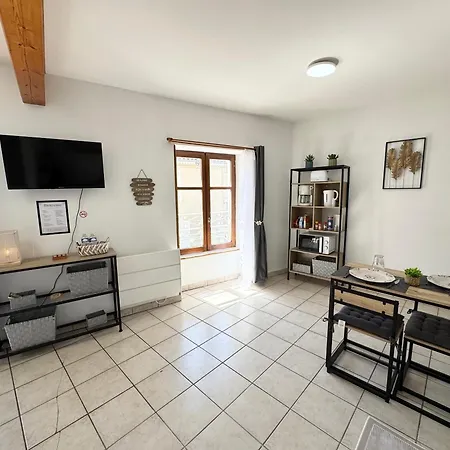 Modernes & Confort A Valence, Drome Apartment *