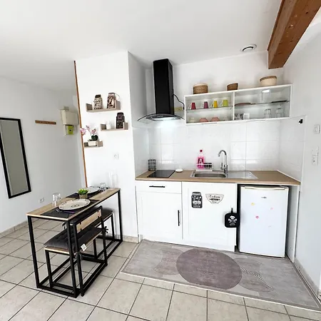 Modernes & Confort A Valence, Drome Apartment *