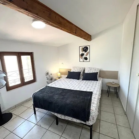 Modernes & Confort A Valence, Drome Апартаменты *