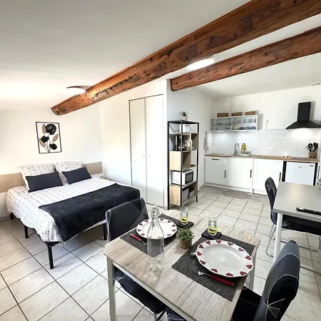 Modernes & Confort A Valence, Drome Апартаменты Валанс