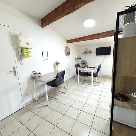 Modernes & Confort A Valence, Drome Апартаменты